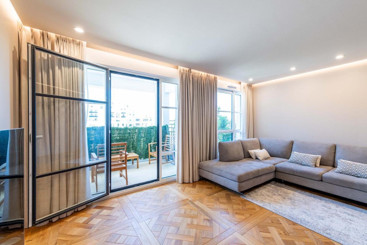 Prestige By Plaza Apartment