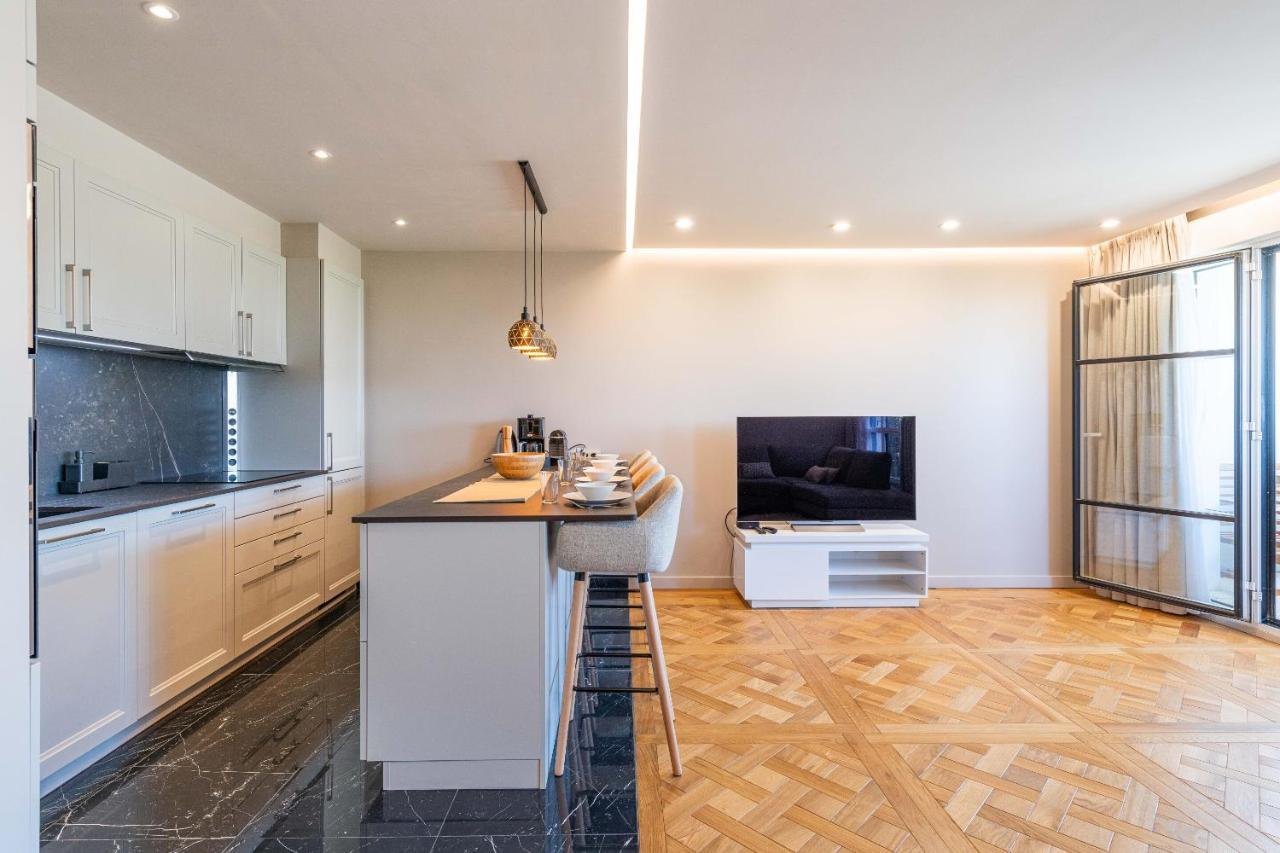 Apartment Prestige By Plaza *