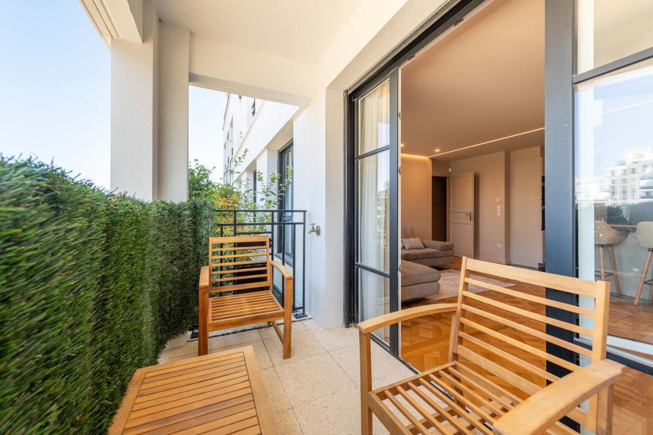 Prestige By Plaza